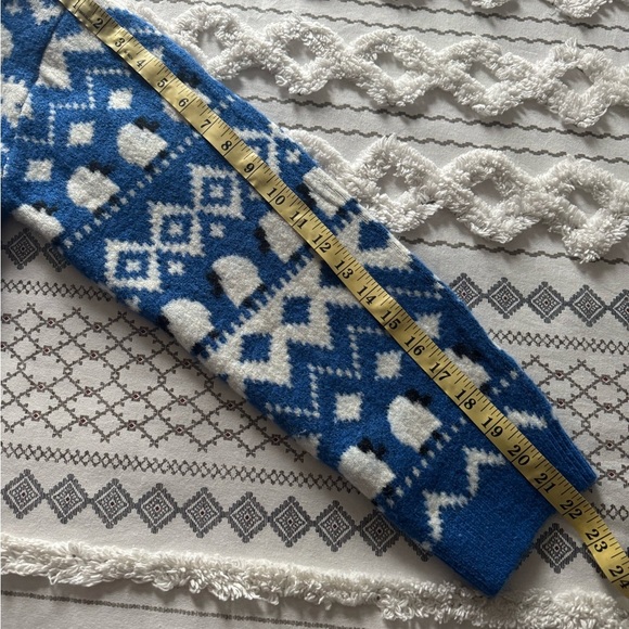 H&M Jacquard Knit Fair Isle Sheep Size Small Sweater - Picture 5 of 6